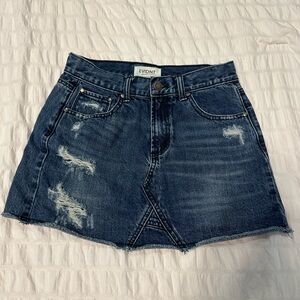 Women’s Evidnt Distressed Jean Skirt